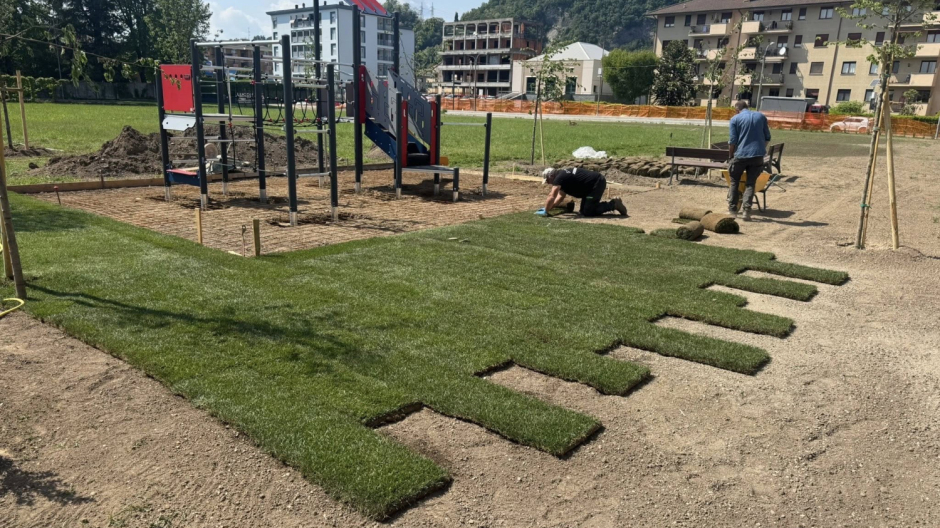 Arona, l'8 maggio inaugurazione del nuovo parco di via Monte Zeda
